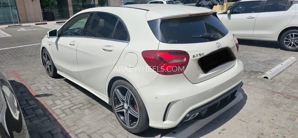 Mercedes Benz 250 2016 for Sale in Dubai Image-3
