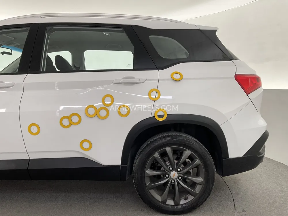 Chevrolet Captiva 2023 for Sale in Sharjah Image-45