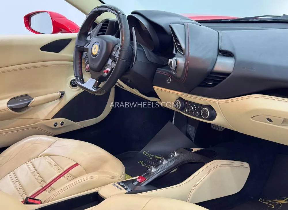 Ferrari 488 2016 for Sale in Dubai Image-7