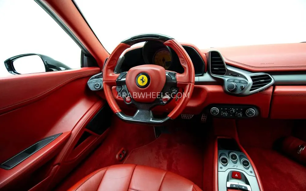 Ferrari 458 2014 for Sale in Dubai Image-9