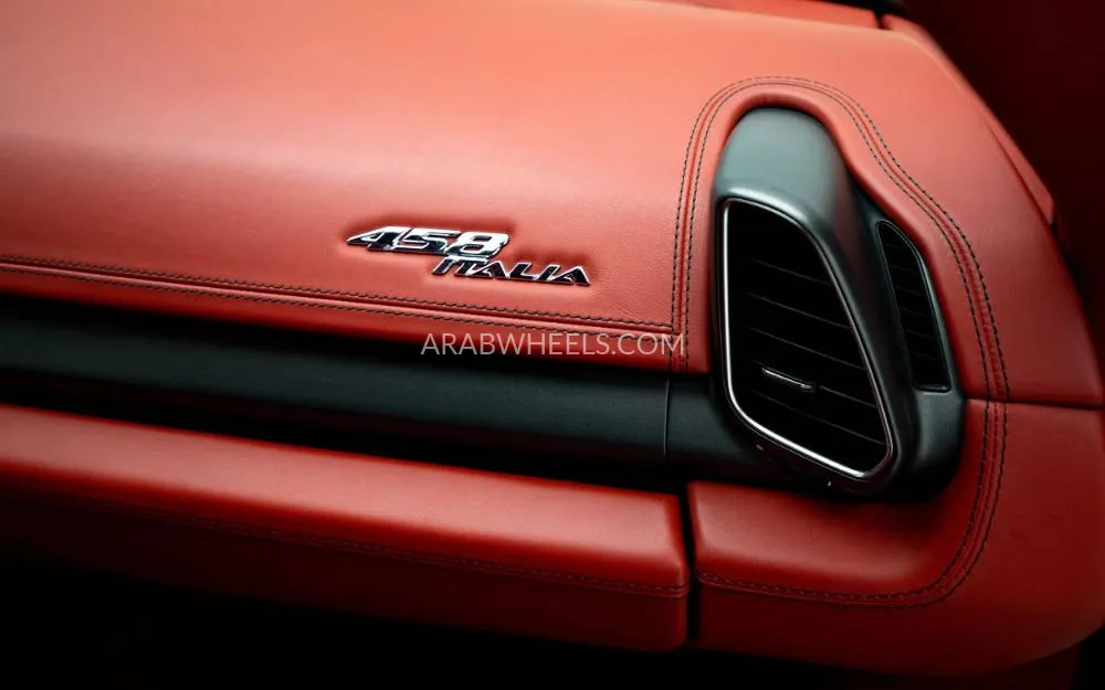 Ferrari 458 2014 for Sale in Dubai Image-15