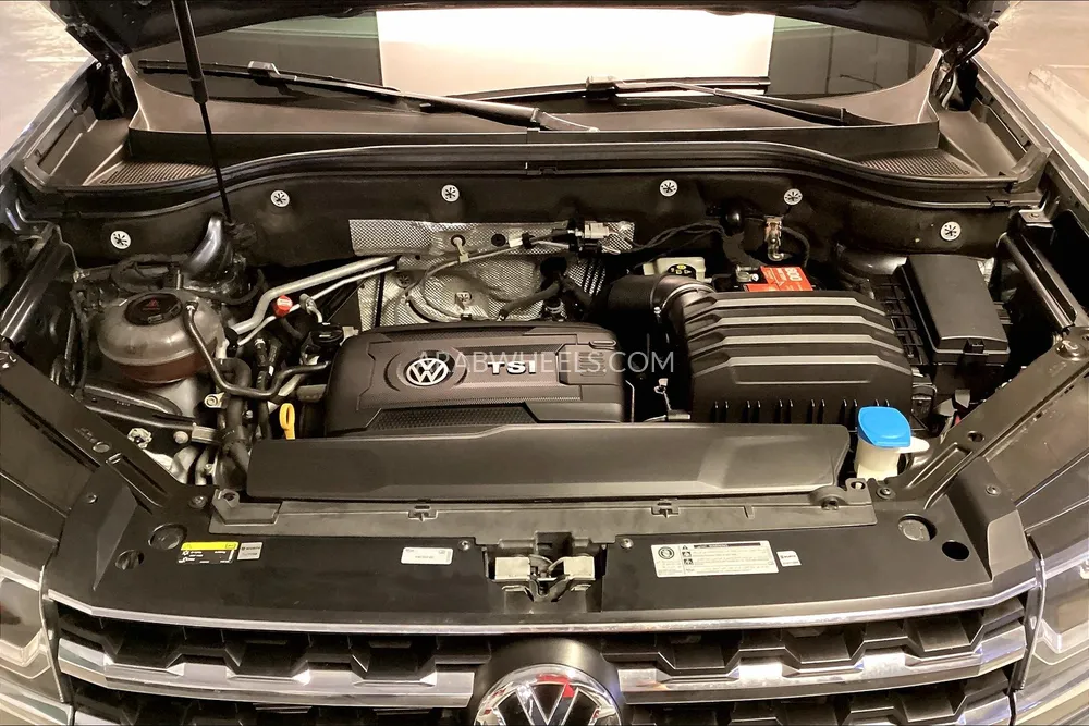 Volkswagen Teramont 2019 for Sale in Sharjah Image-21