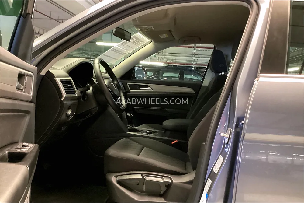 Volkswagen Teramont 2019 for Sale in Sharjah Image-27