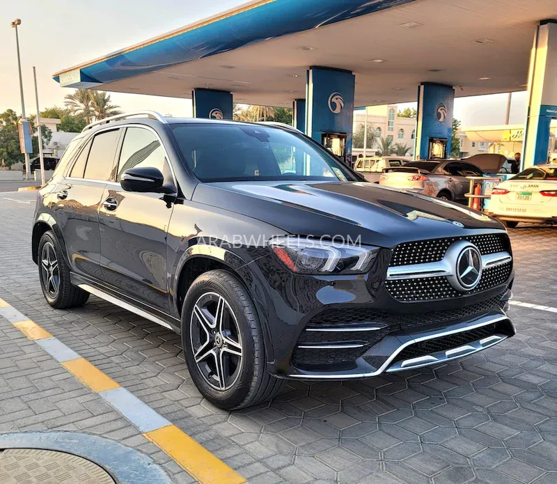 مرسيدس بنز GLE Class 2021 for Sale in الشارقة Image-3