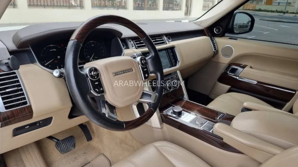 Land Rover Range Rover 2014 for Sale in Dubai Image-3
