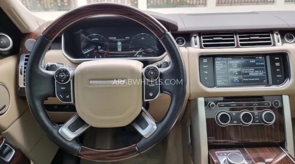 Land Rover Range Rover 2014 for Sale in Dubai Image-6