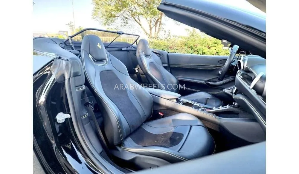 Ferrari Portofino 2023 for Sale in Dubai Image-7