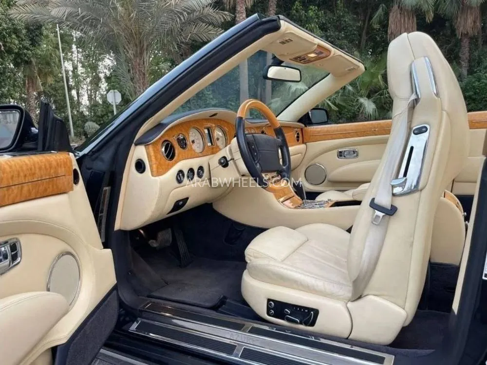 Bentley Azure 2008 for Sale in Dubai Image-8