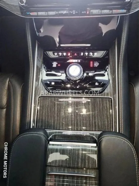 Jeep Grand Wagoneer 2022 for Sale in Dubai Image-12