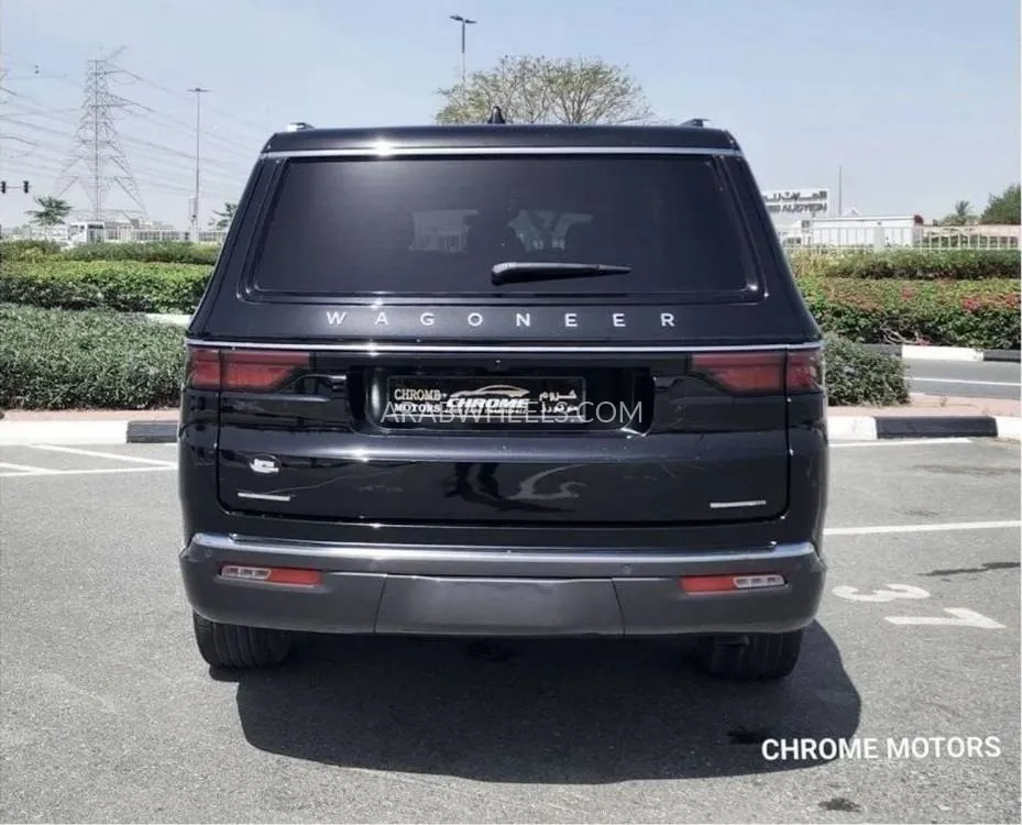 Jeep Grand Wagoneer 2022 for Sale in Dubai Image-17
