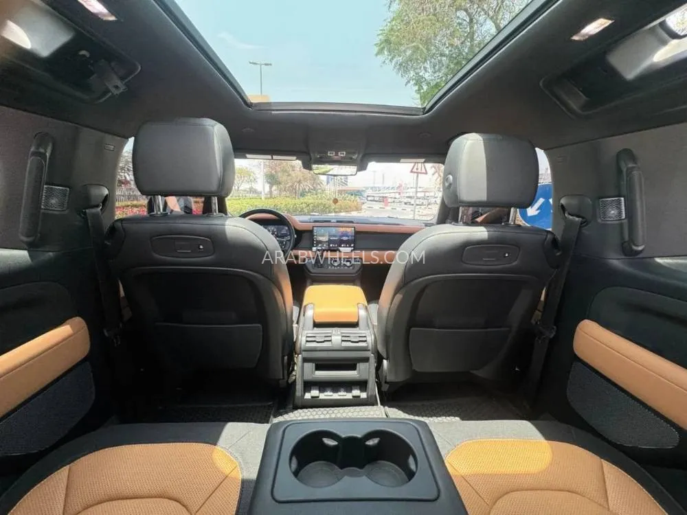 Land Rover Defender 2021 for Sale in Dubai Image-15