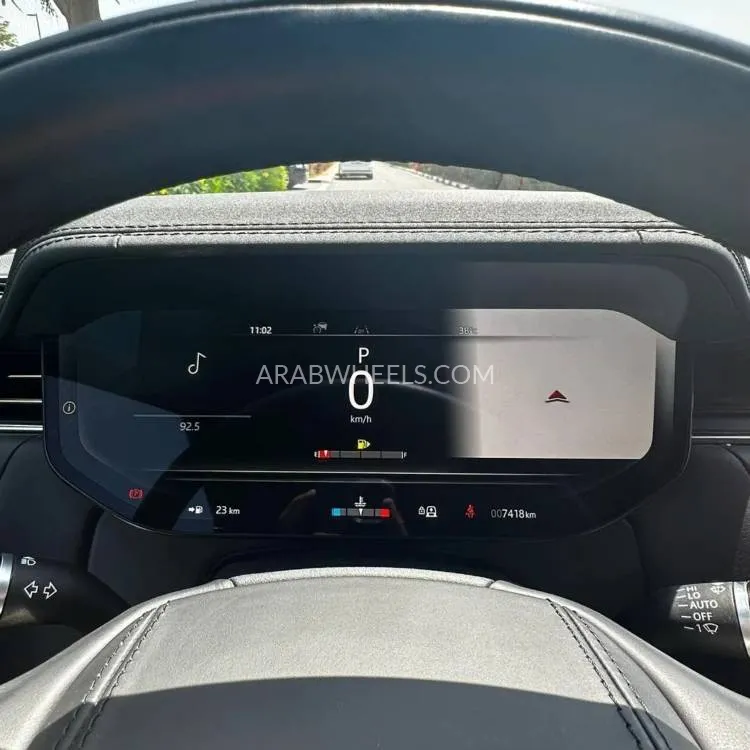 Land Rover Range Rover 2024 for Sale in Dubai Image-7