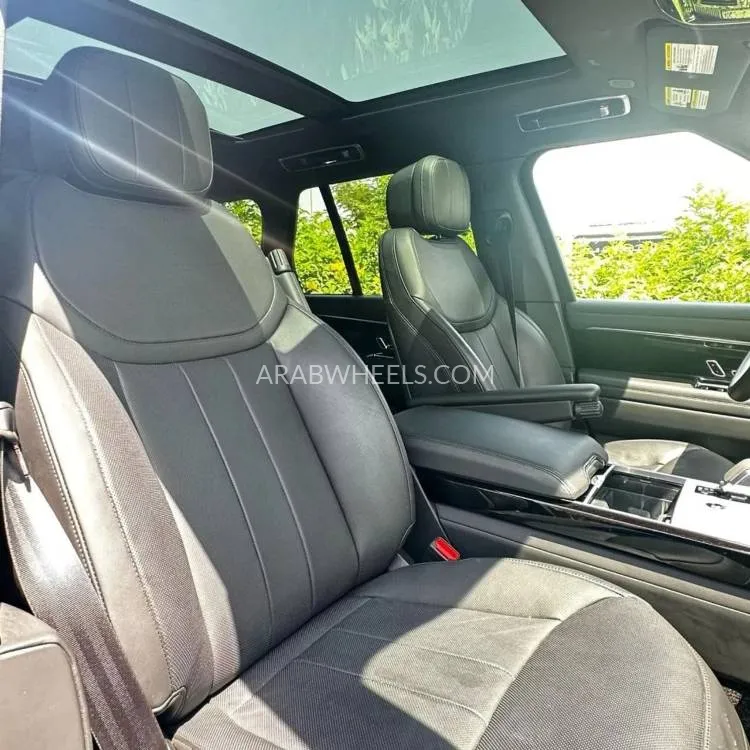 Land Rover Range Rover 2024 for Sale in Dubai Image-8