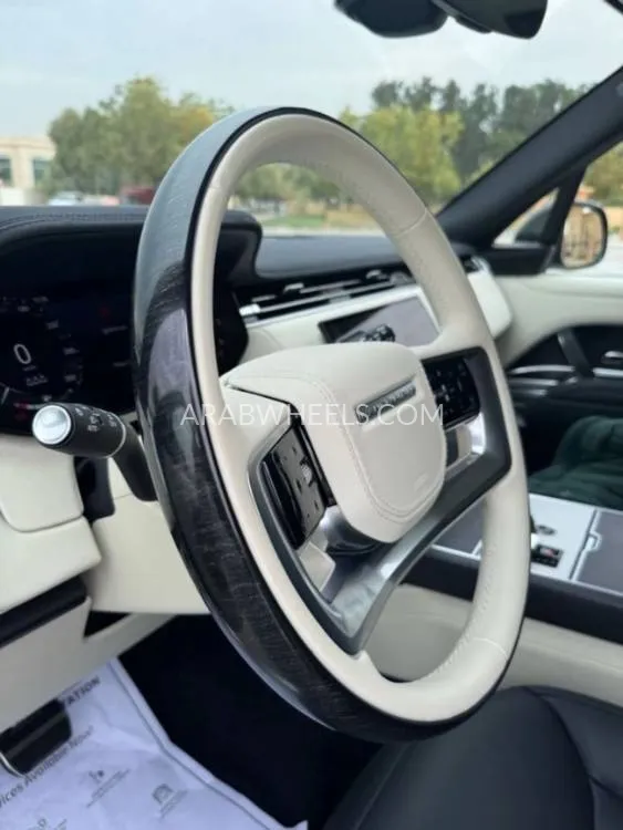 Land Rover Range Rover 2024 for Sale in Dubai Image-12