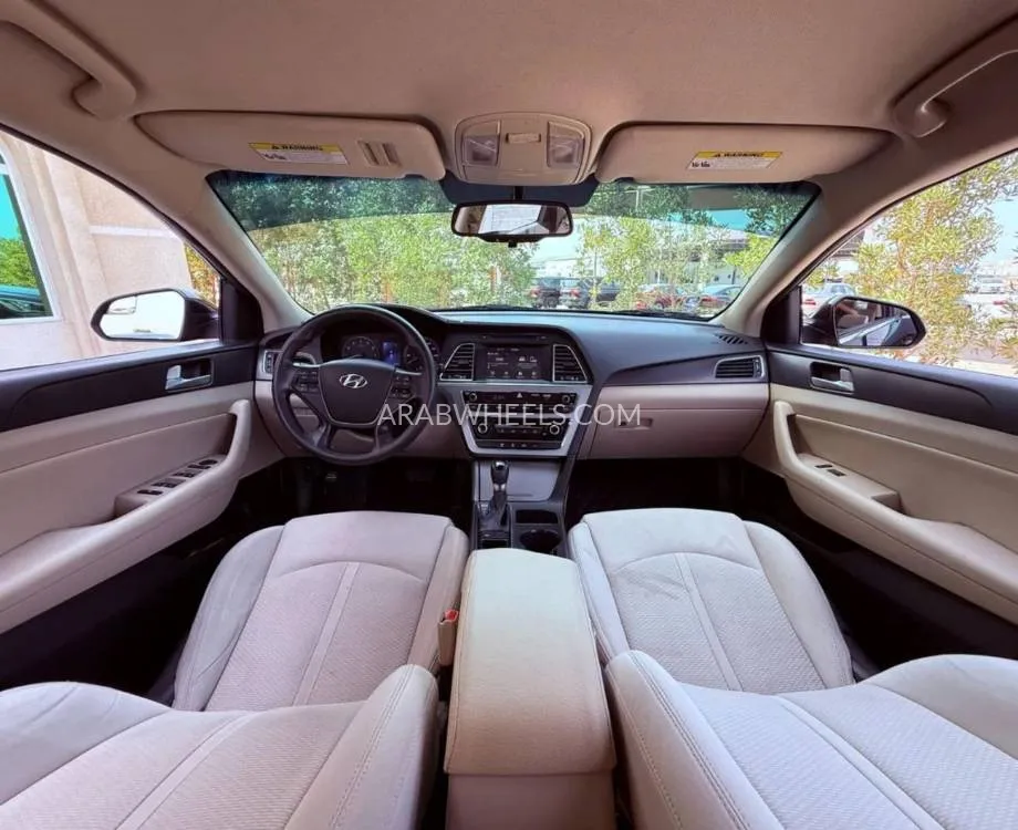 Hyundai Sonata 2016 for Sale in Ajman Image-6