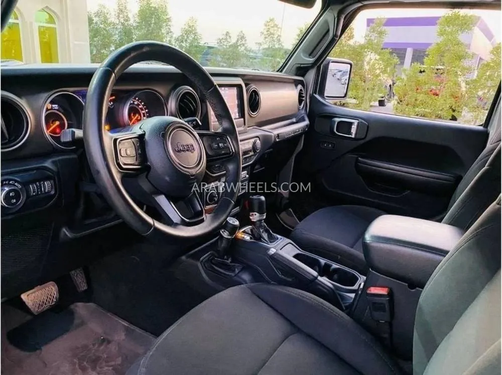 Jeep Wrangler 2018 for Sale in Ajman Image-7