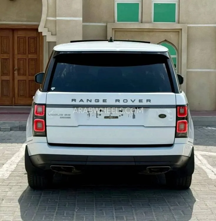 Land Rover Range Rover 2018 for Sale in Ajman Image-9
