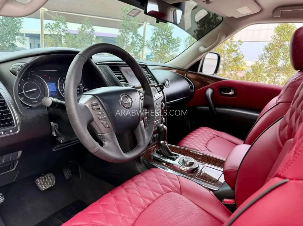 Nissan Patrol 2018 for Sale in Ajman Image-4