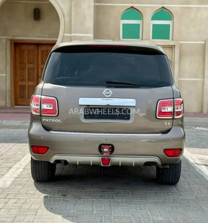 Nissan Patrol 2018 for Sale in Ajman Image-10