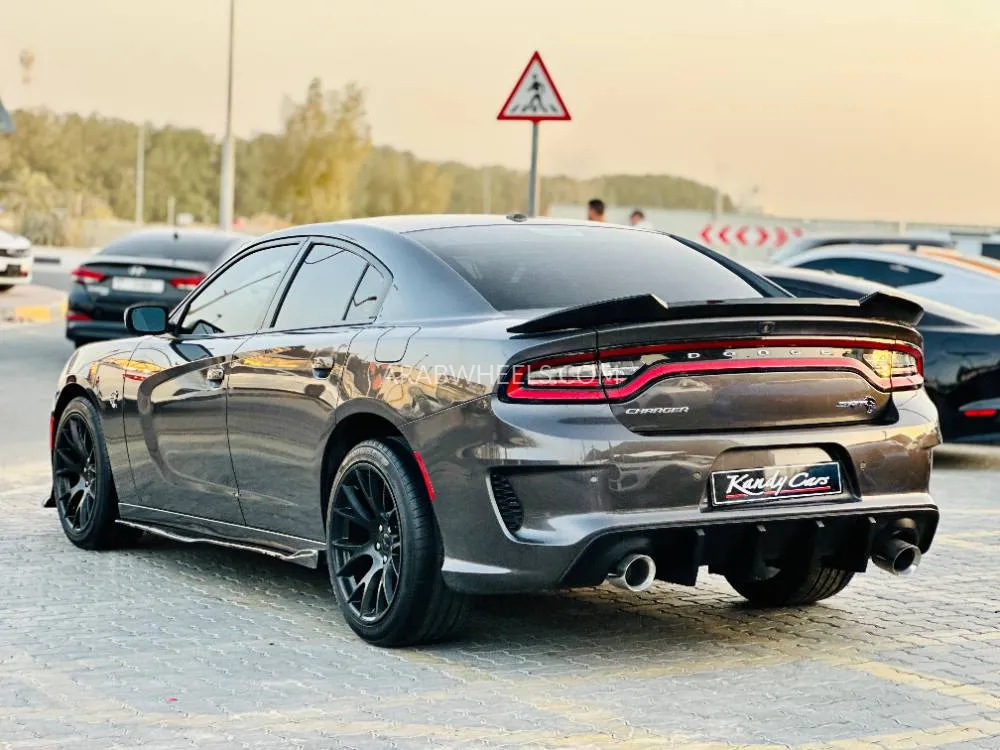 Dodge Charger 2021 for Sale in Sharjah Image-8