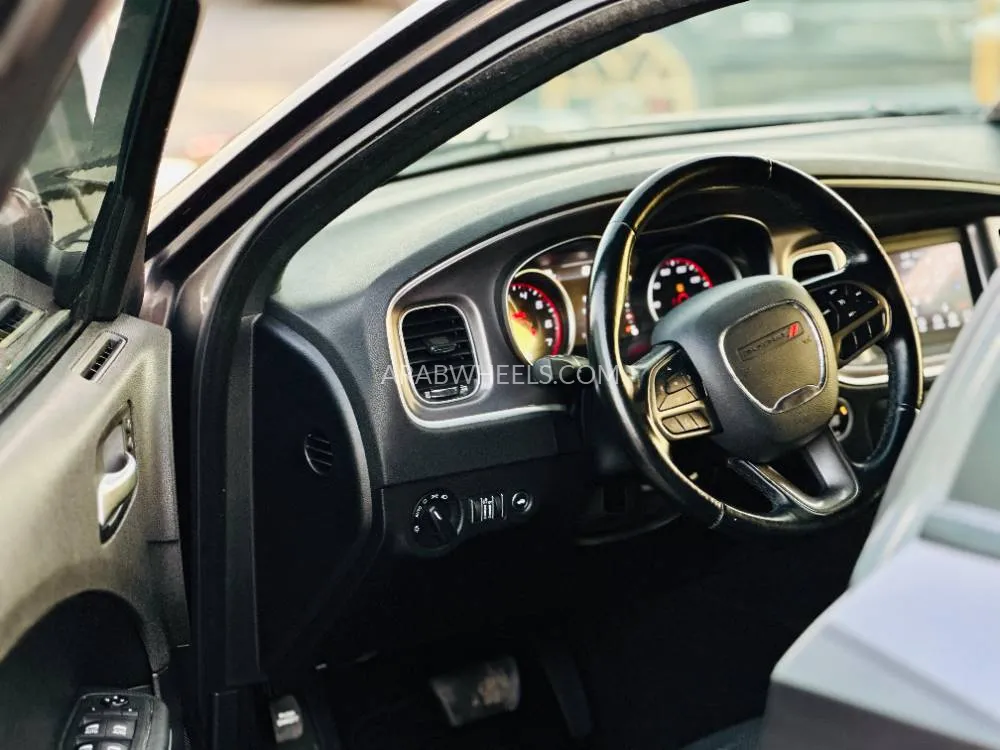 Dodge Charger 2021 for Sale in Sharjah Image-9