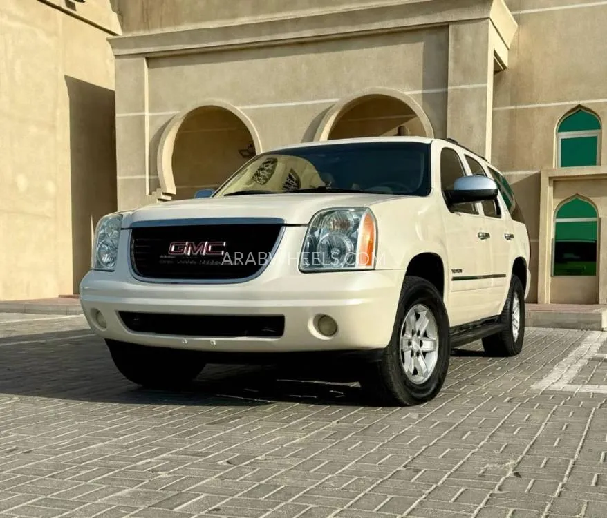 GMC Yukon 2010 for Sale in Ajman Image-3