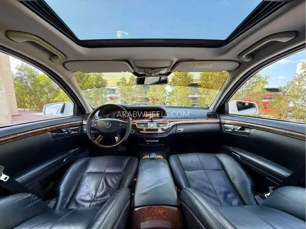 Mercedes Benz S Class 2009 for Sale in Ajman Image-4
