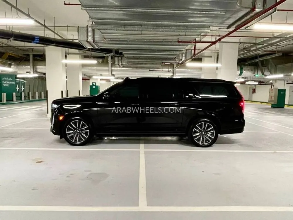 Cadillac Escalade 2023 for Sale in Sharjah Image-2