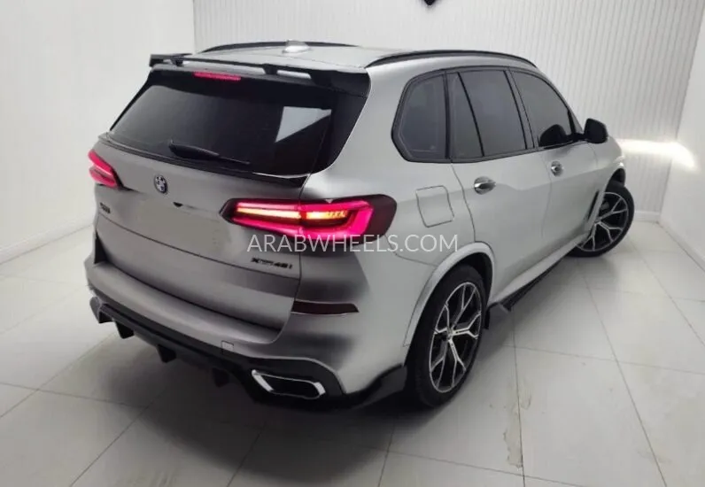 BMW X5 2020 for Sale in Dubai Image-4