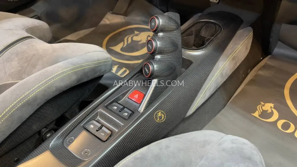 Ferrari 488 2020 for Sale in Dubai Image-15
