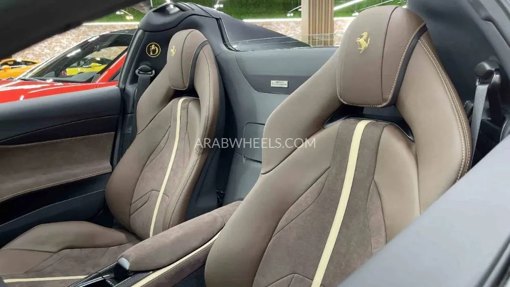 فيراري 812 جي تي إس 2022 for Sale in دبي Image-15