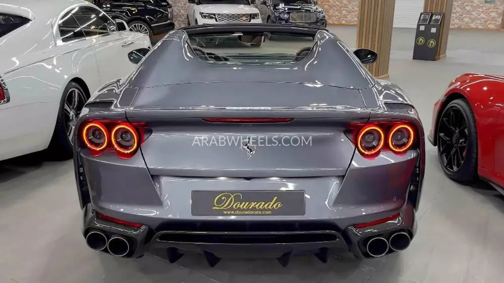 فيراري 812 جي تي إس 2022 for Sale in دبي Image-5
