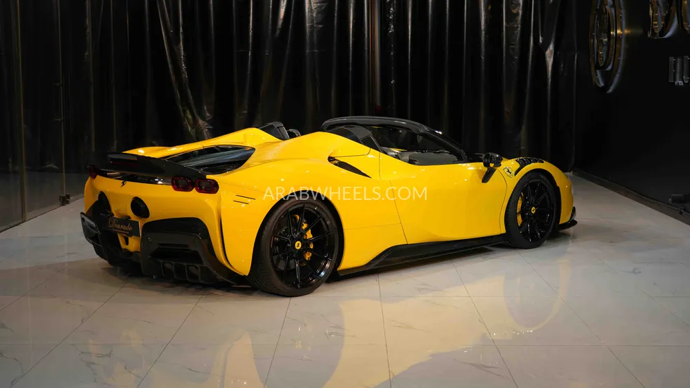 Ferrari SF90 Spider 2022 for Sale in Dubai Image-7