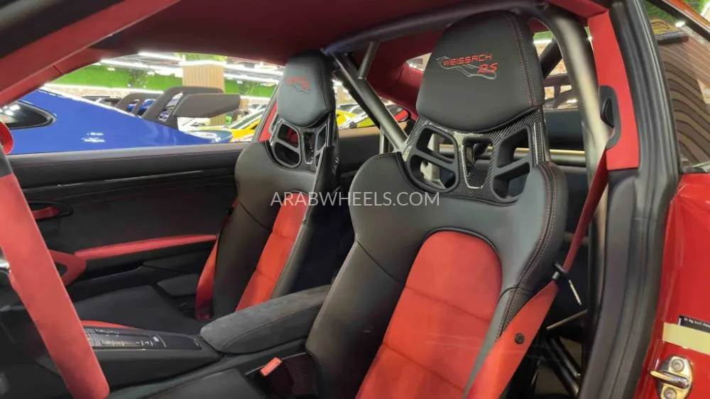 بورشه 911 2019 for Sale in دبي Image-16