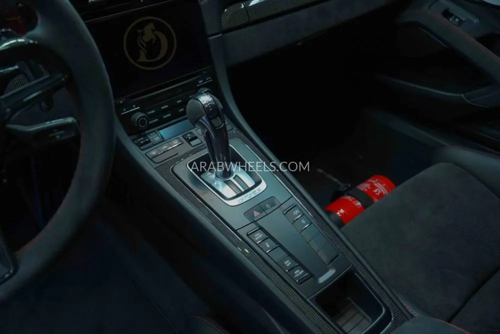 Porsche 911 2019 for Sale in Dubai Image-18