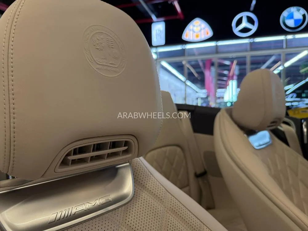 Mercedes Benz SL Class 2023 for Sale in Dubai Image-9