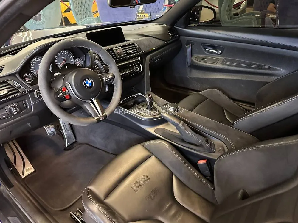 BMW M4 2019 for Sale in Dubai Image-6