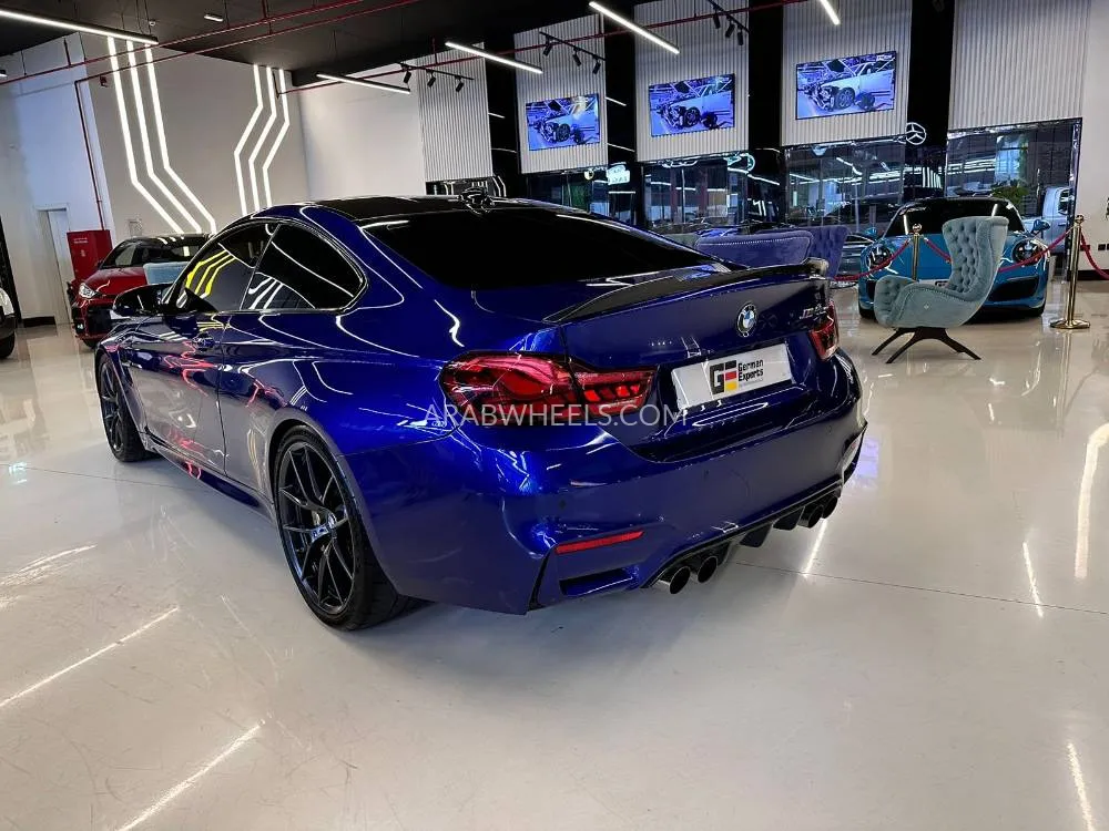 BMW M4 2019 for Sale in Dubai Image-9