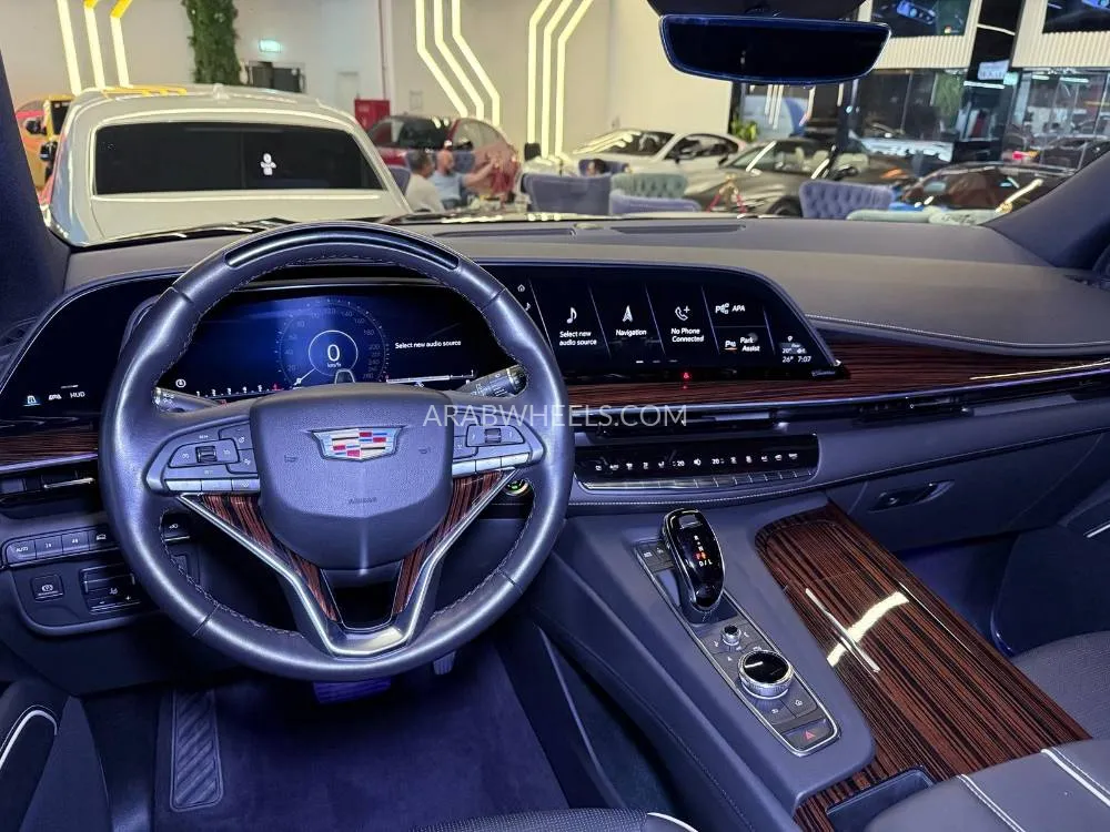 Cadillac Escalade 2023 for Sale in Dubai Image-5