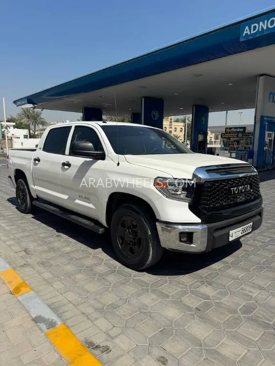 تويوتا تندرا 2019 for Sale in الشارقة Image-1