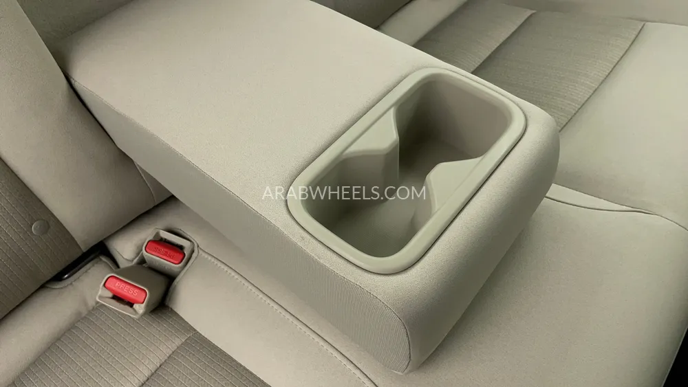 Nissan Altima 2022 for Sale in Dubai Image-39