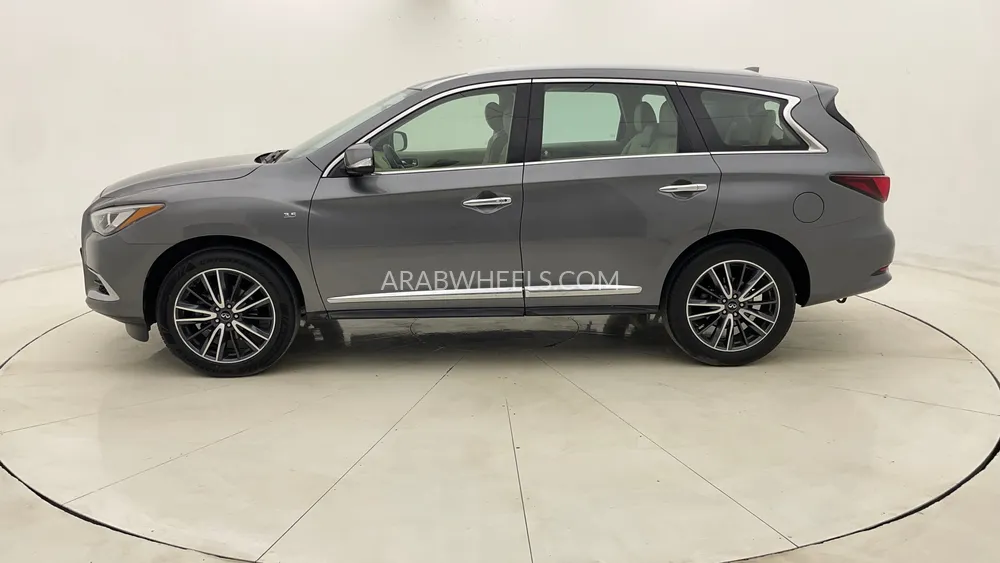 Infiniti QX60 2020 for Sale in Dubai Image-6