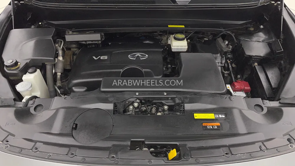 Infiniti QX60 2020 for Sale in Dubai Image-9