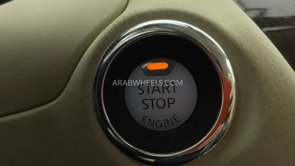 Infiniti QX60 2020 for Sale in Dubai Image-23