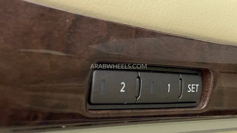 Infiniti QX60 2020 for Sale in Dubai Image-46