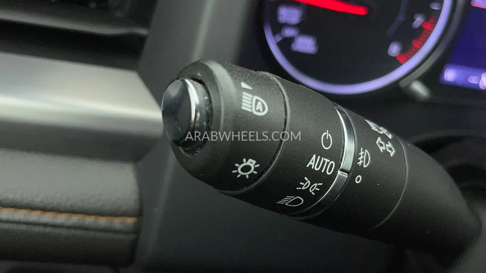 جي إم سي اكاديا 2023 for Sale in دبي Image-38