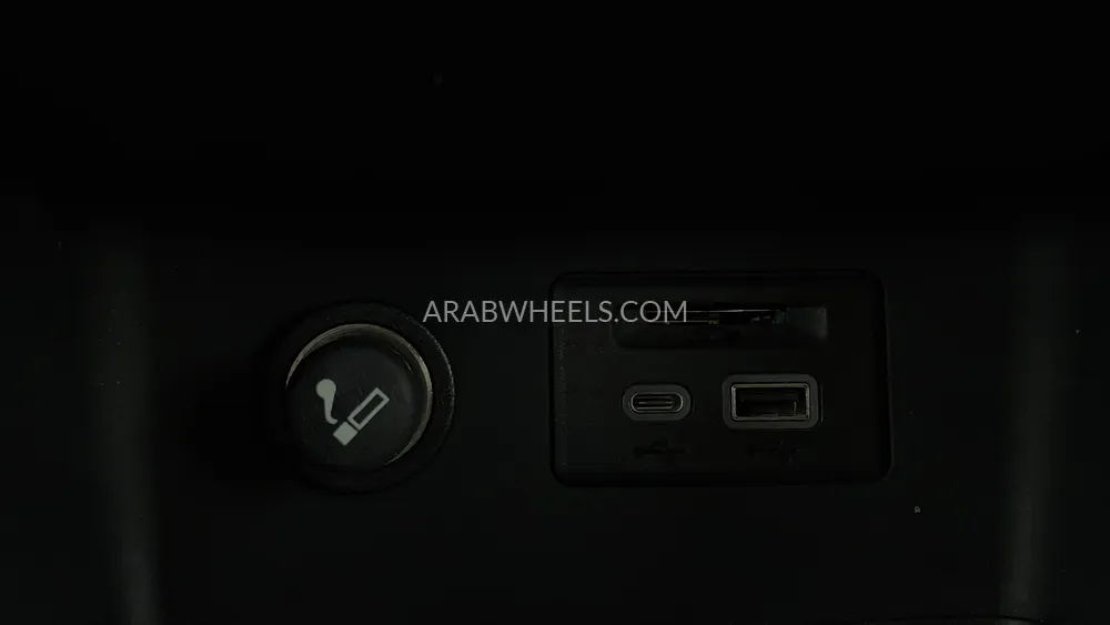 جي إم سي اكاديا 2023 for Sale in دبي Image-55