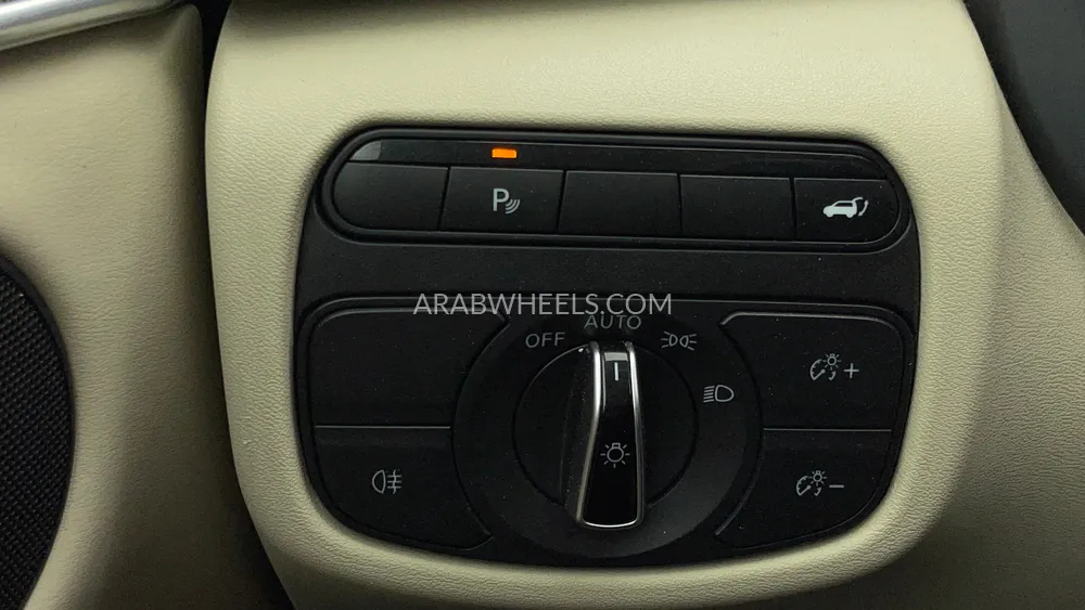 Infiniti QX50 2020 for Sale in Dubai Image-41