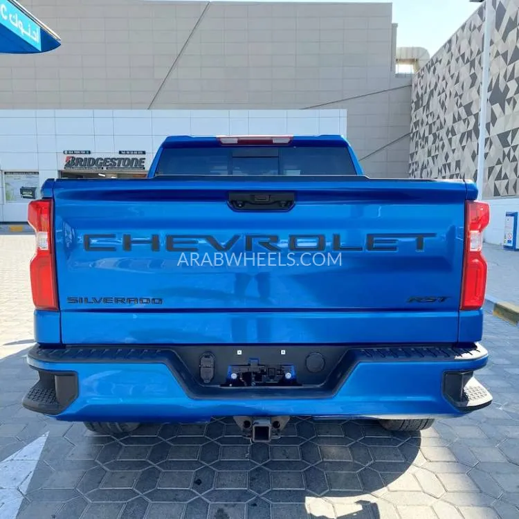 Chevrolet Silverado 2022 for Sale in Sharjah Image-15