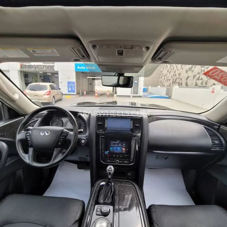 Infiniti QX80 2020 for Sale in Sharjah Image-4